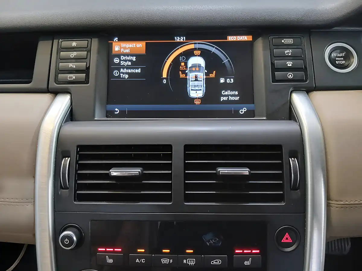 Used 2016 Land Rover Discovery Sport Hse Silver - Interior and Exterior details 19