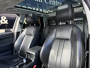 Used 2016 Land Rover Discovery Sport Hse White - Interior and Exterior details 5
