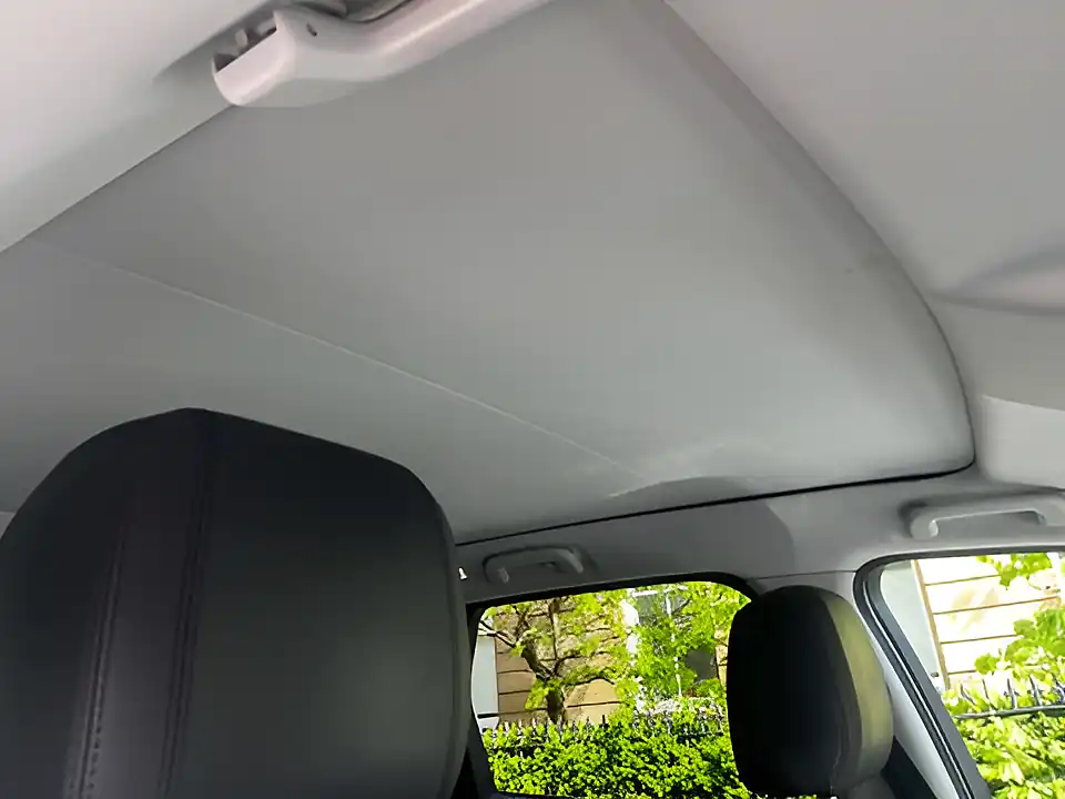 Used 2016 Land Rover Discovery Sport Luxury Hse Grey - Interior and Exterior details 17