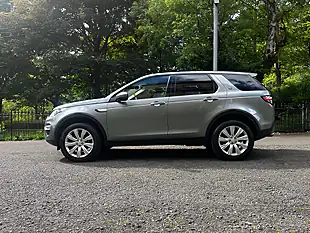 Used 2016 Land Rover Discovery Sport Luxury Hse Grey - Interior and Exterior details 2