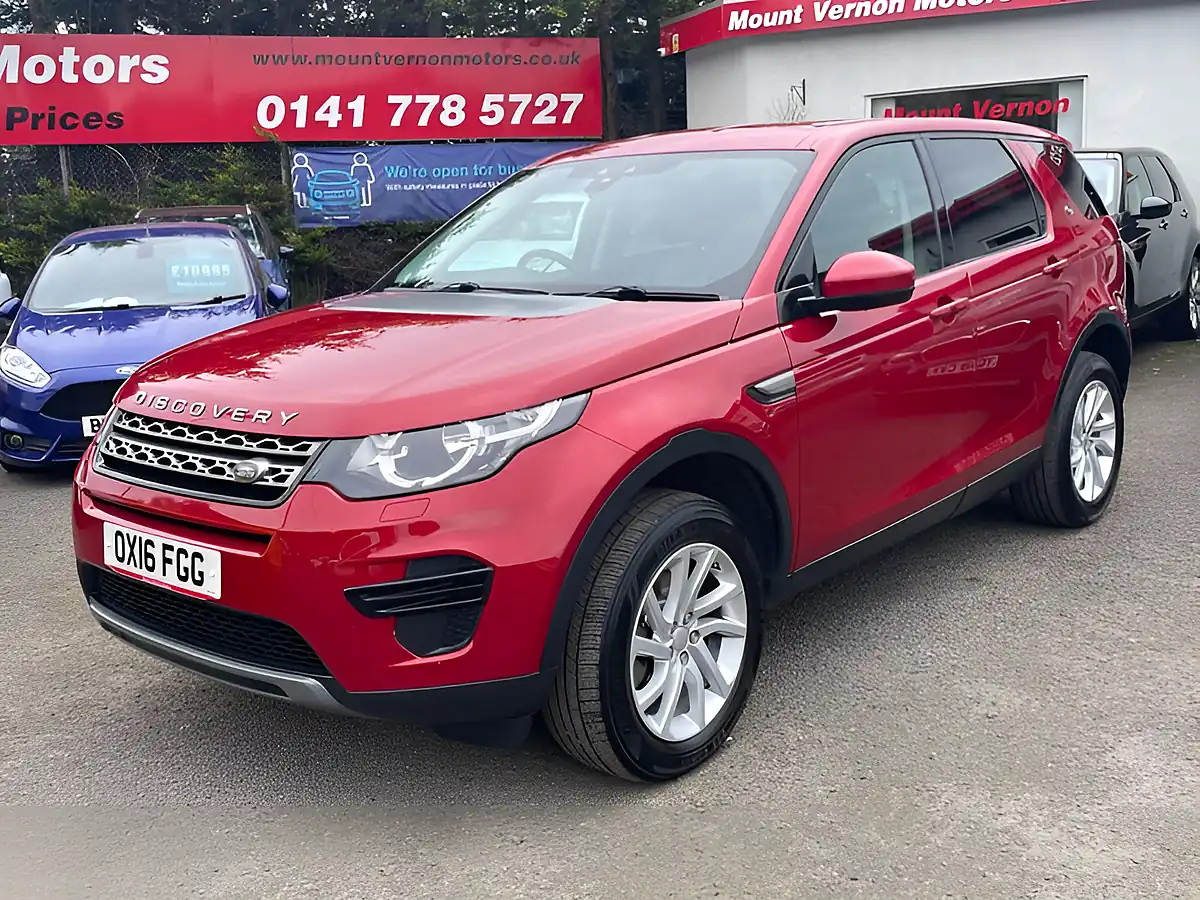 Used 2016 Land Rover Discovery Sport Se Red - Interior and Exterior details 4
