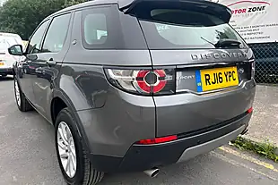 Used 2016 Land Rover Discovery Sport Se Silver - Interior and Exterior details 12