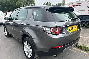 Used 2016 Land Rover Discovery Sport Se Silver - Interior and Exterior details 9