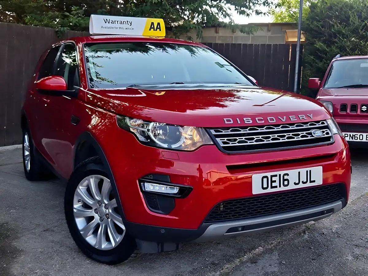 Used 2016 Land Rover Discovery Sport Se Tech Red - Front View