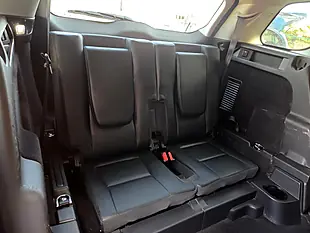 Used 2016 Land Rover Discovery Sport Se Tech Red - Interior and Exterior details 12