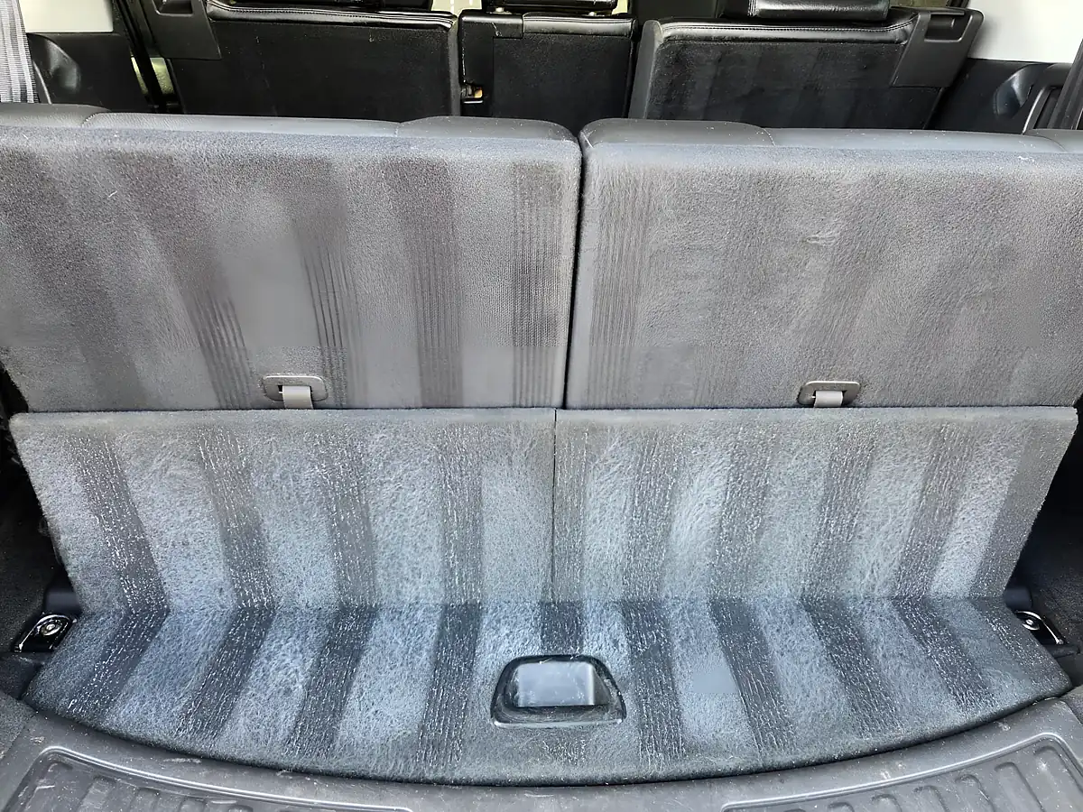 Used 2016 Land Rover Discovery Sport Se Tech Red - Interior and Exterior details 16