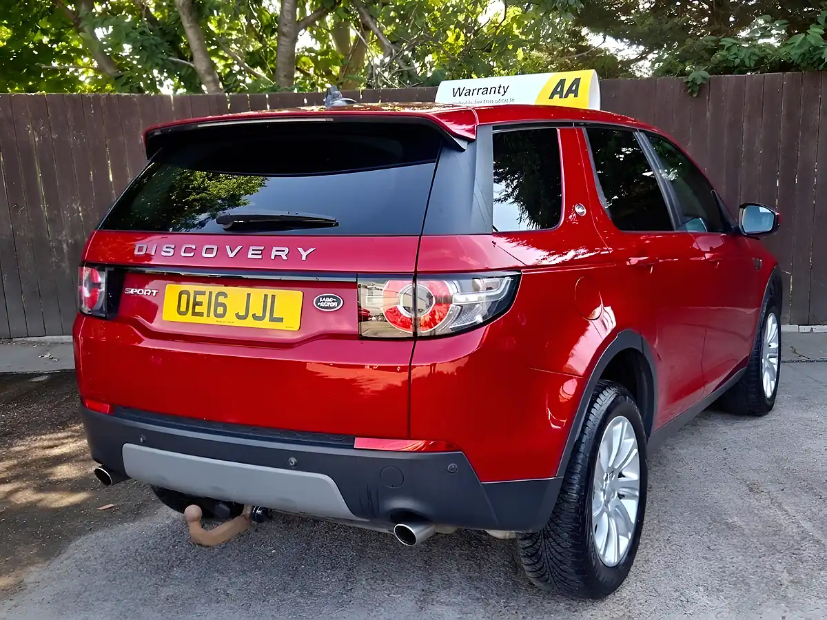 Used 2016 Land Rover Discovery Sport Se Tech Red - Interior and Exterior details 8