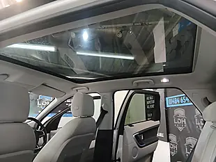 Used 2016 Land Rover Discovery Sport Se Tech White - Interior and Exterior details 17