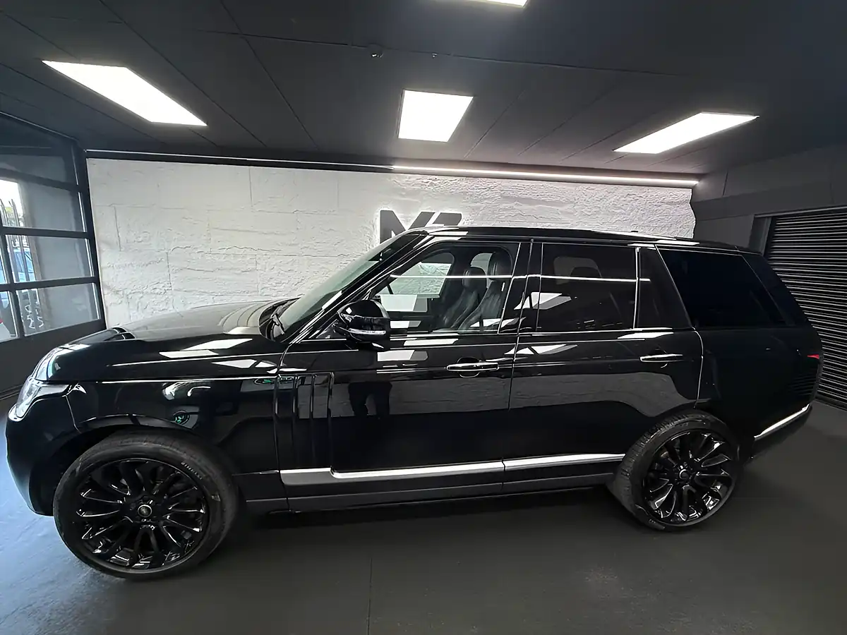 Used 2016 Land Rover Range Rover Autobiography Black - Interior and Exterior details 14