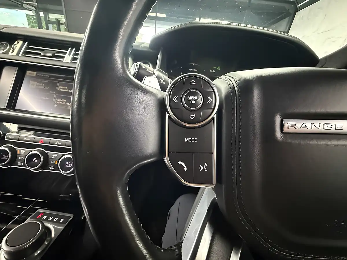 Used 2016 Land Rover Range Rover Autobiography Black - Interior and Exterior details 18