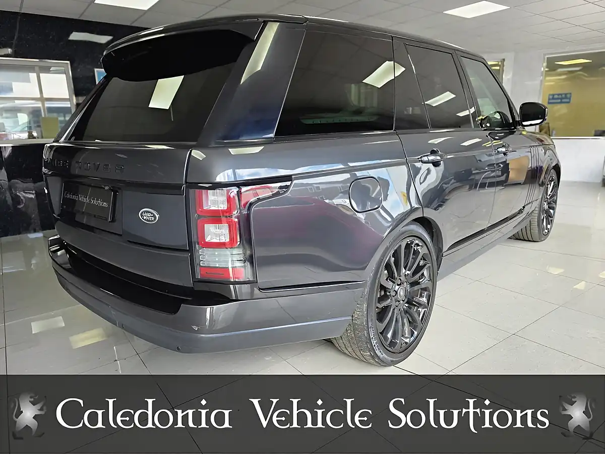 Used 2016 Land Rover Range Rover Autobiography Carpathian Grey - Interior and Exterior details 4