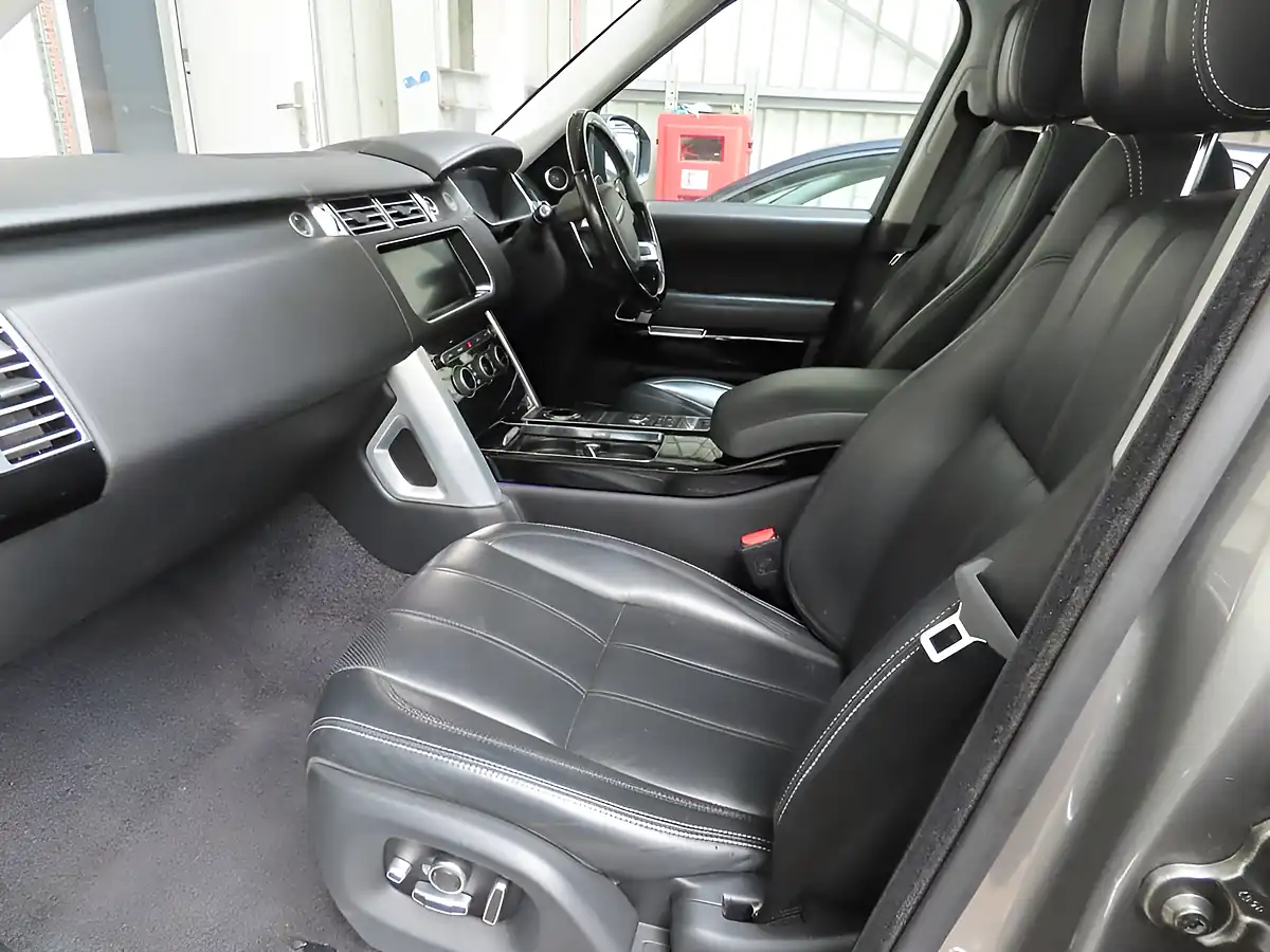 Used 2016 Land Rover Range Rover Autobiography Silver - Interior and Exterior details 7