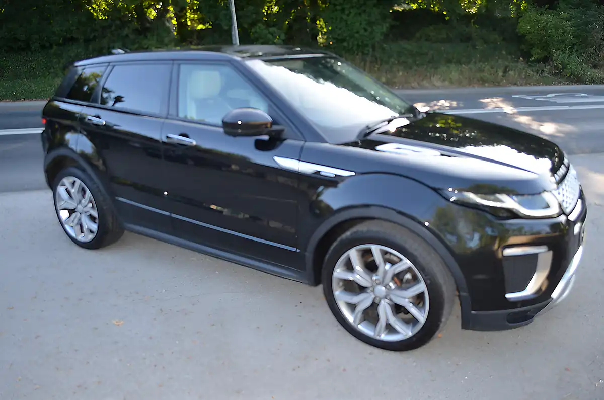 Used 2016 Land Rover Range Rover Evoque Autobiography Black - Interior and Exterior details 9