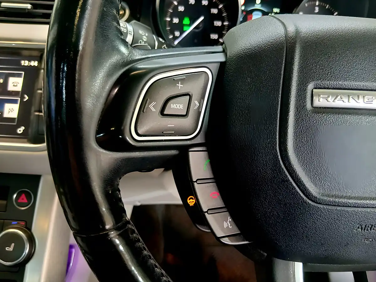 Used 2016 Land Rover Range Rover Evoque Autobiography Blue - Interior and Exterior details 17