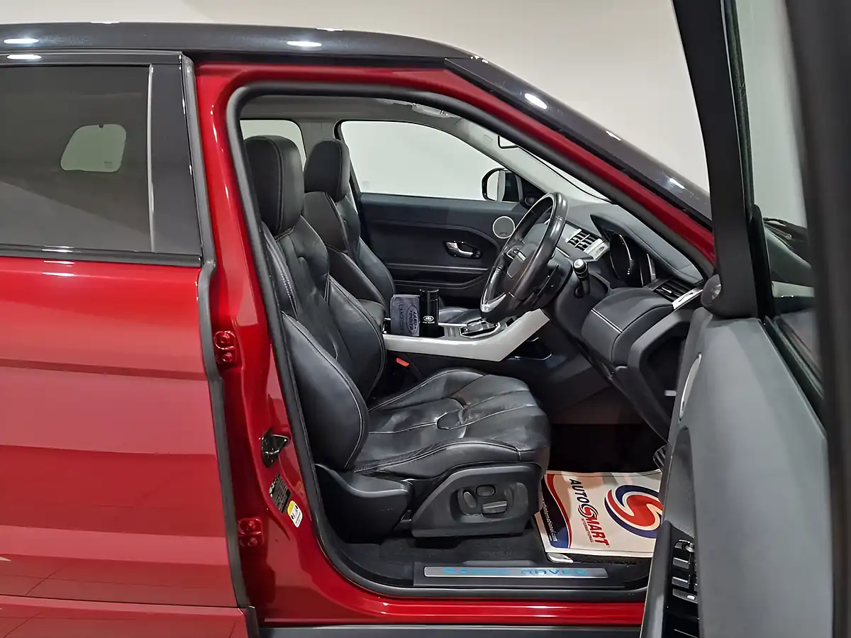 Used 2016 Land Rover Range Rover Evoque Dynamic Red - Interior and Exterior details 9
