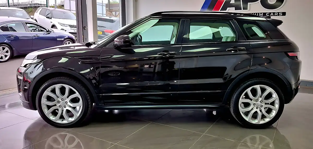 Used 2016 Land Rover Range Rover Evoque Hse Dynamic Black - Interior and Exterior details 2