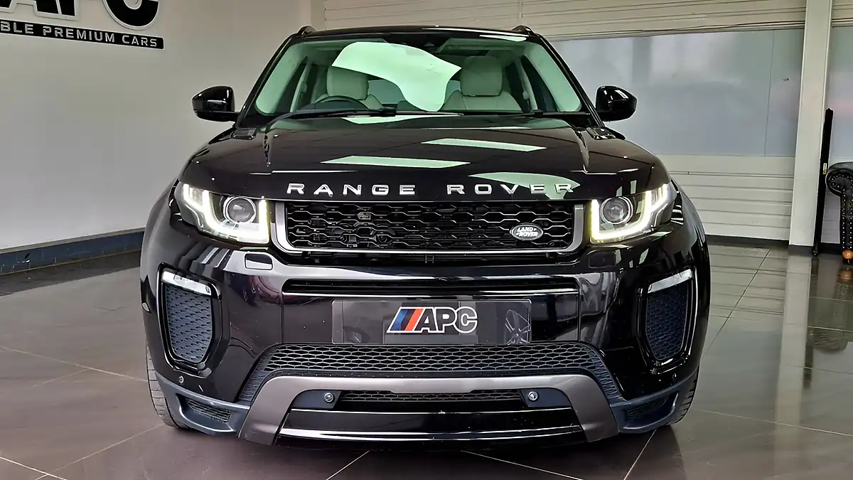 Used 2016 Land Rover Range Rover Evoque Hse Dynamic Black - Interior and Exterior details 8