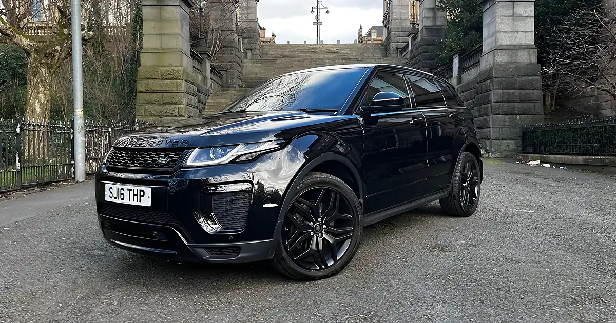 Used 2016 Land Rover Range Rover Evoque Hse Dynamic Black - Front View