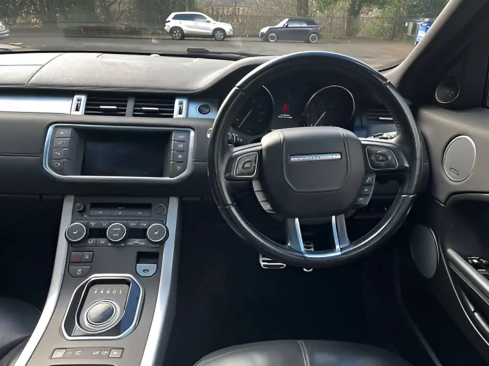 Used 2016 Land Rover Range Rover Evoque Hse Dynamic Black - Interior and Exterior details 16