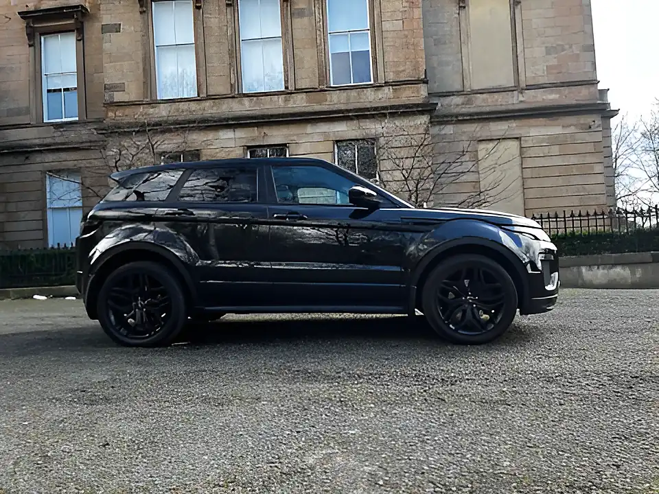 Used 2016 Land Rover Range Rover Evoque Hse Dynamic Black - Interior and Exterior details 6