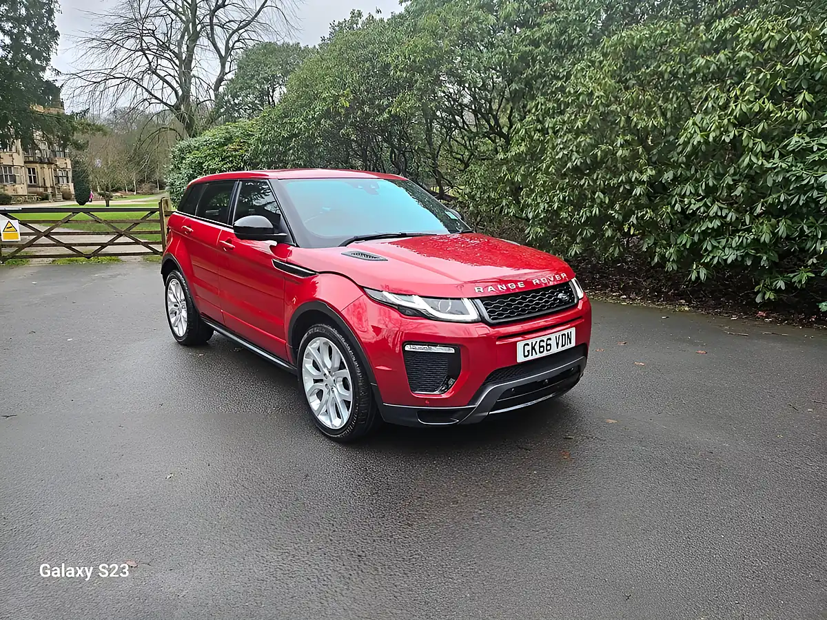 Used 2016 Land Rover Range Rover Evoque Hse Dynamic Firenze Red - Interior and Exterior details 4