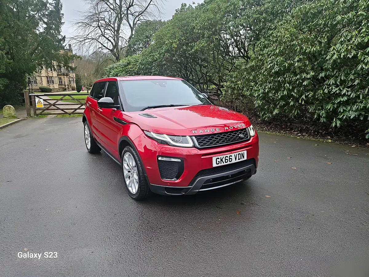 Used 2016 Land Rover Range Rover Evoque Hse Dynamic Firenze Red - Interior and Exterior details 7