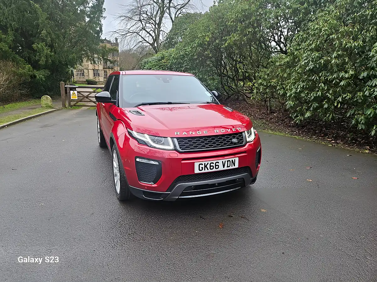 Used 2016 Land Rover Range Rover Evoque Hse Dynamic Firenze Red - Interior and Exterior details 8