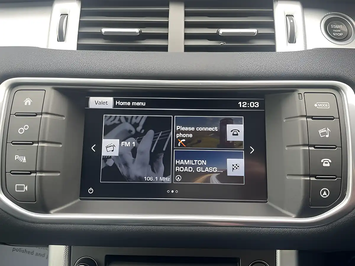 Used 2016 Land Rover Range Rover Evoque Hse Dynamic Grey - Interior and Exterior details 14