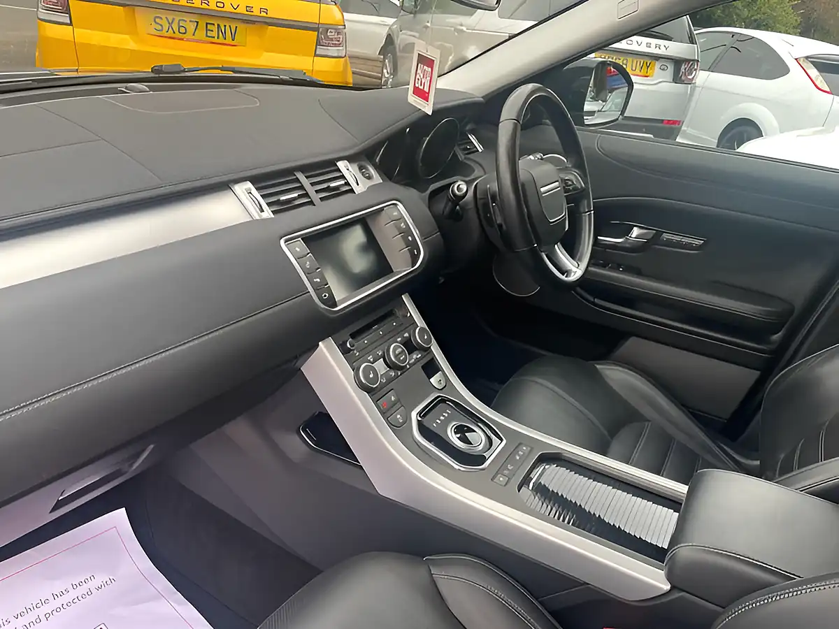 Used 2016 Land Rover Range Rover Evoque Hse Dynamic Grey - Interior and Exterior details 19