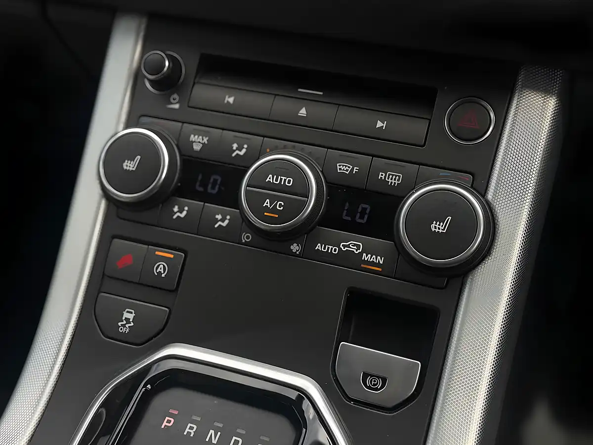 Used 2016 Land Rover Range Rover Evoque Hse Dynamic Grey - Interior and Exterior details 13