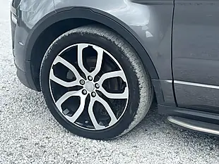 Used 2016 Land Rover Range Rover Evoque Hse Dynamic Grey - Interior and Exterior details 14