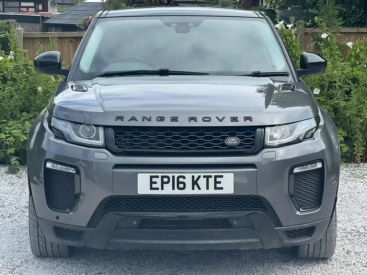 Used 2016 Land Rover Range Rover Evoque Hse Dynamic Grey - Interior and Exterior details 2