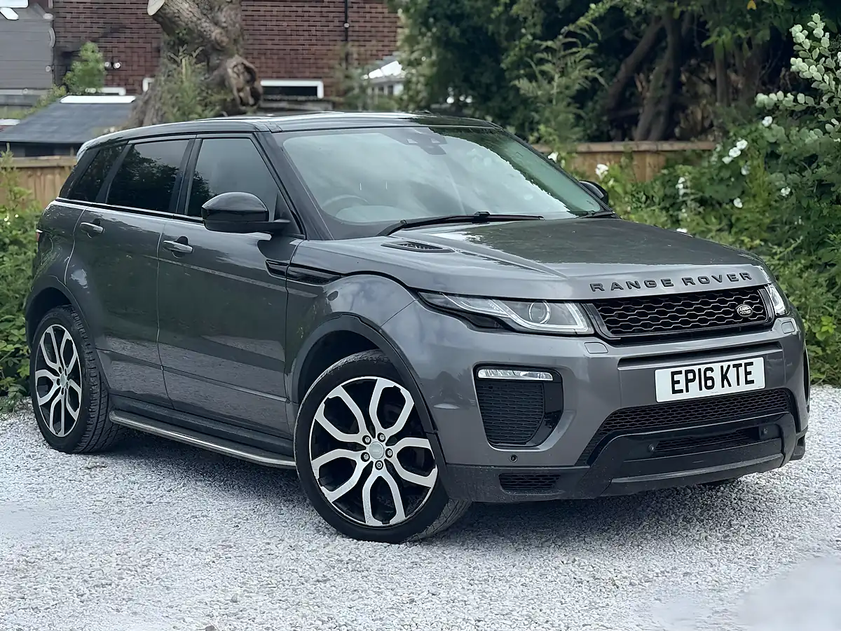 Used 2016 Land Rover Range Rover Evoque Hse Dynamic Grey - Interior and Exterior details 6