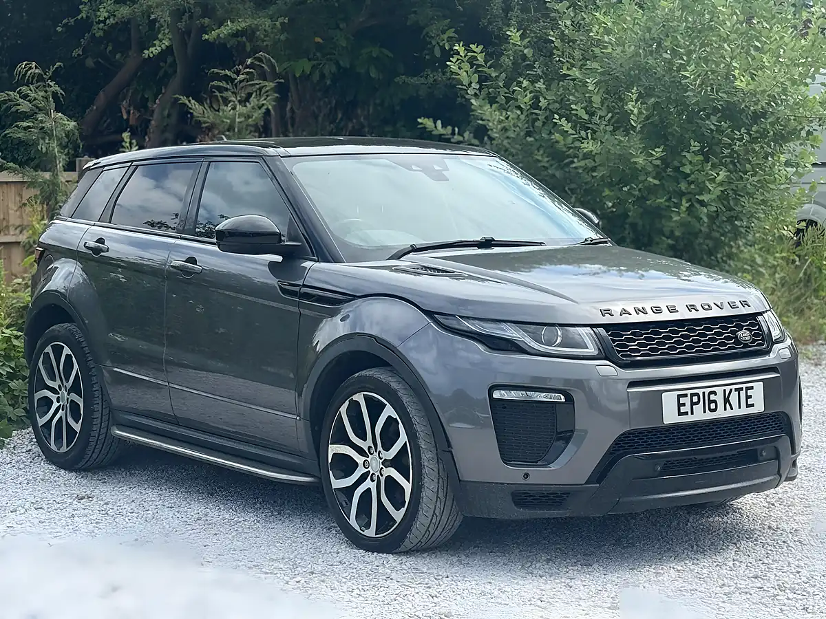 Used 2016 Land Rover Range Rover Evoque Hse Dynamic Grey - Interior and Exterior details 8
