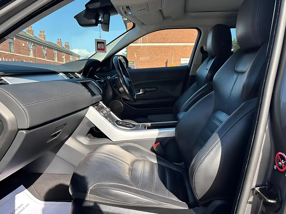 Used 2016 Land Rover Range Rover Evoque Hse Dynamic Grey - Interior and Exterior details 12