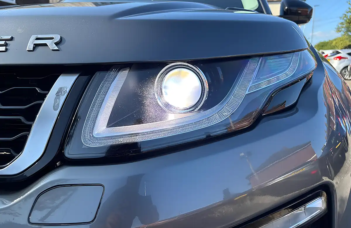 Used 2016 Land Rover Range Rover Evoque Hse Dynamic Grey - Interior and Exterior details 19