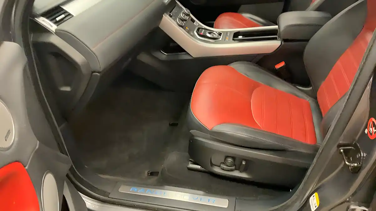 Used 2016 Land Rover Range Rover Evoque Hse Dynamic Grey - Interior and Exterior details 8