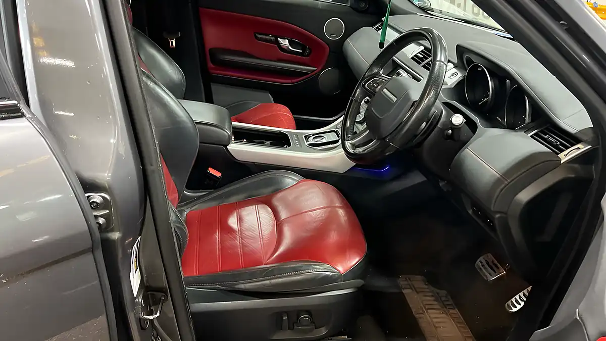 Used 2016 Land Rover Range Rover Evoque Hse Dynamic Grey - Interior and Exterior details 17