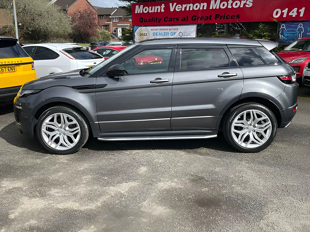 Used 2016 Land Rover Range Rover Evoque Hse Dynamic Grey - Interior and Exterior details 5