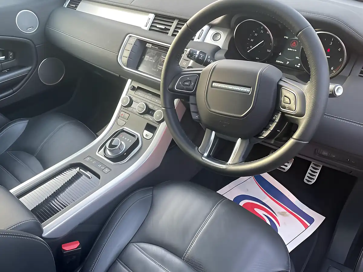 Used 2016 Land Rover Range Rover Evoque Hse Dynamic Grey - Interior and Exterior details 12
