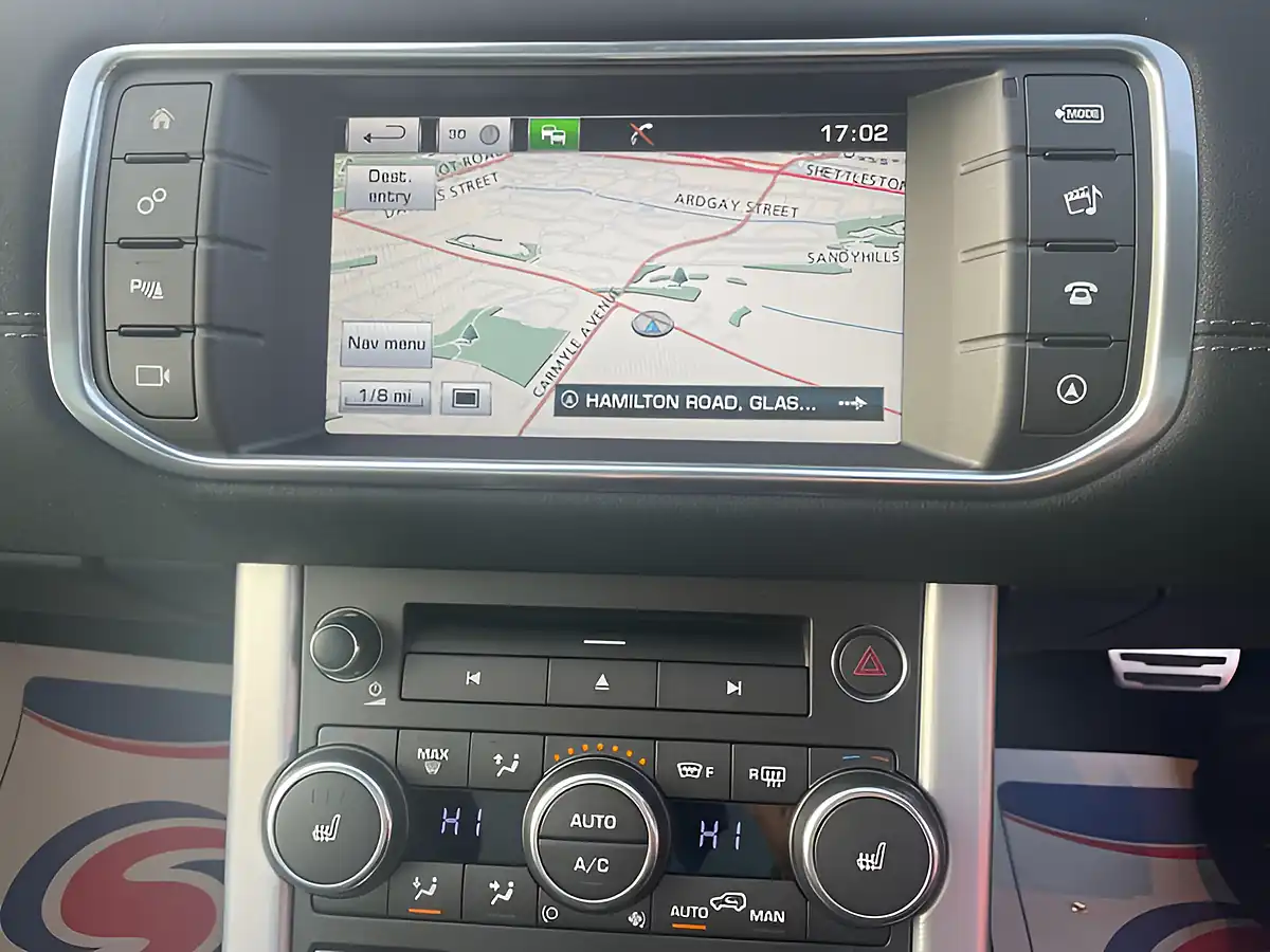 Used 2016 Land Rover Range Rover Evoque Hse Dynamic Grey - Interior and Exterior details 17