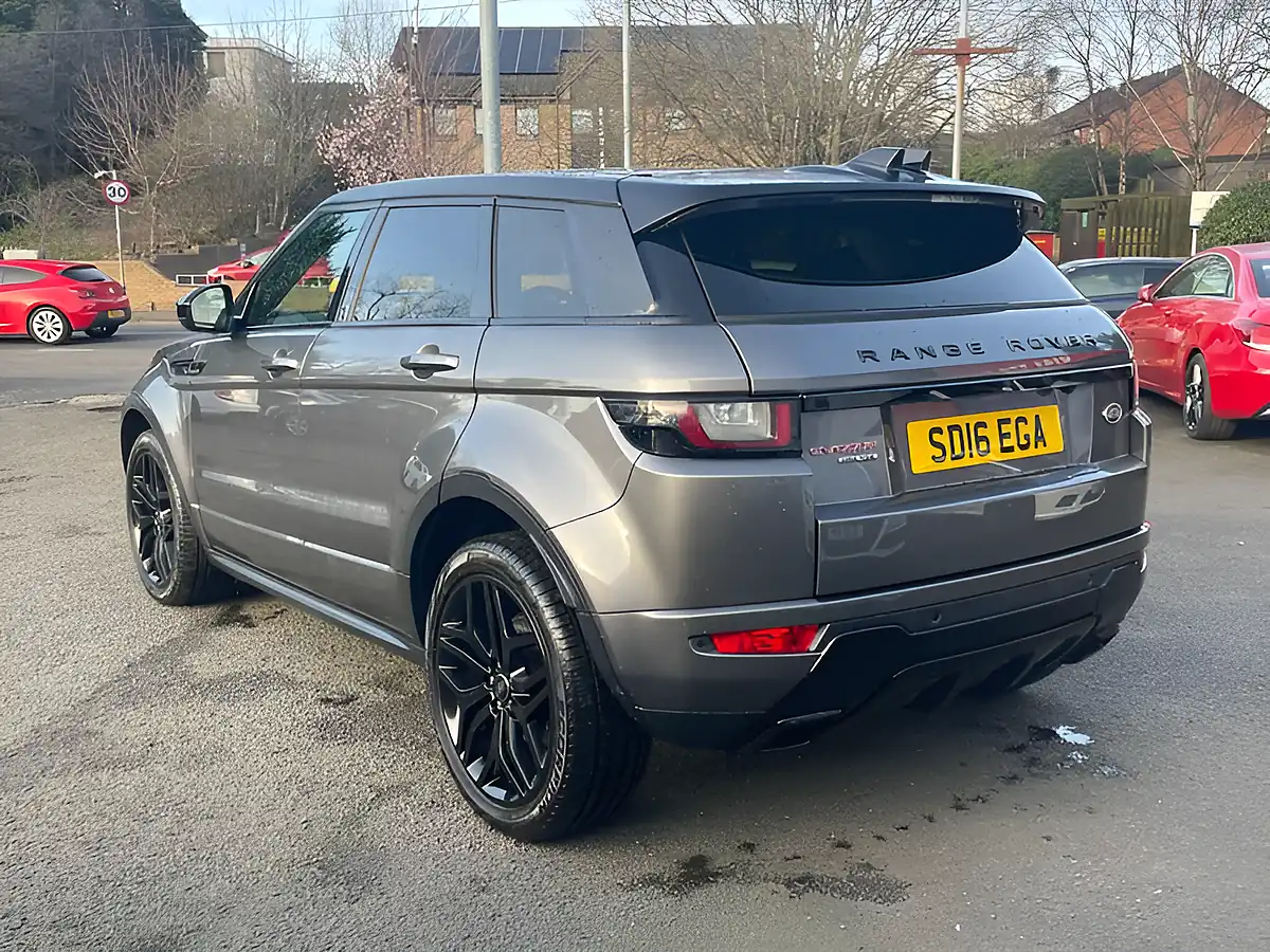 Used 2016 Land Rover Range Rover Evoque Hse Dynamic Grey - Interior and Exterior details 6