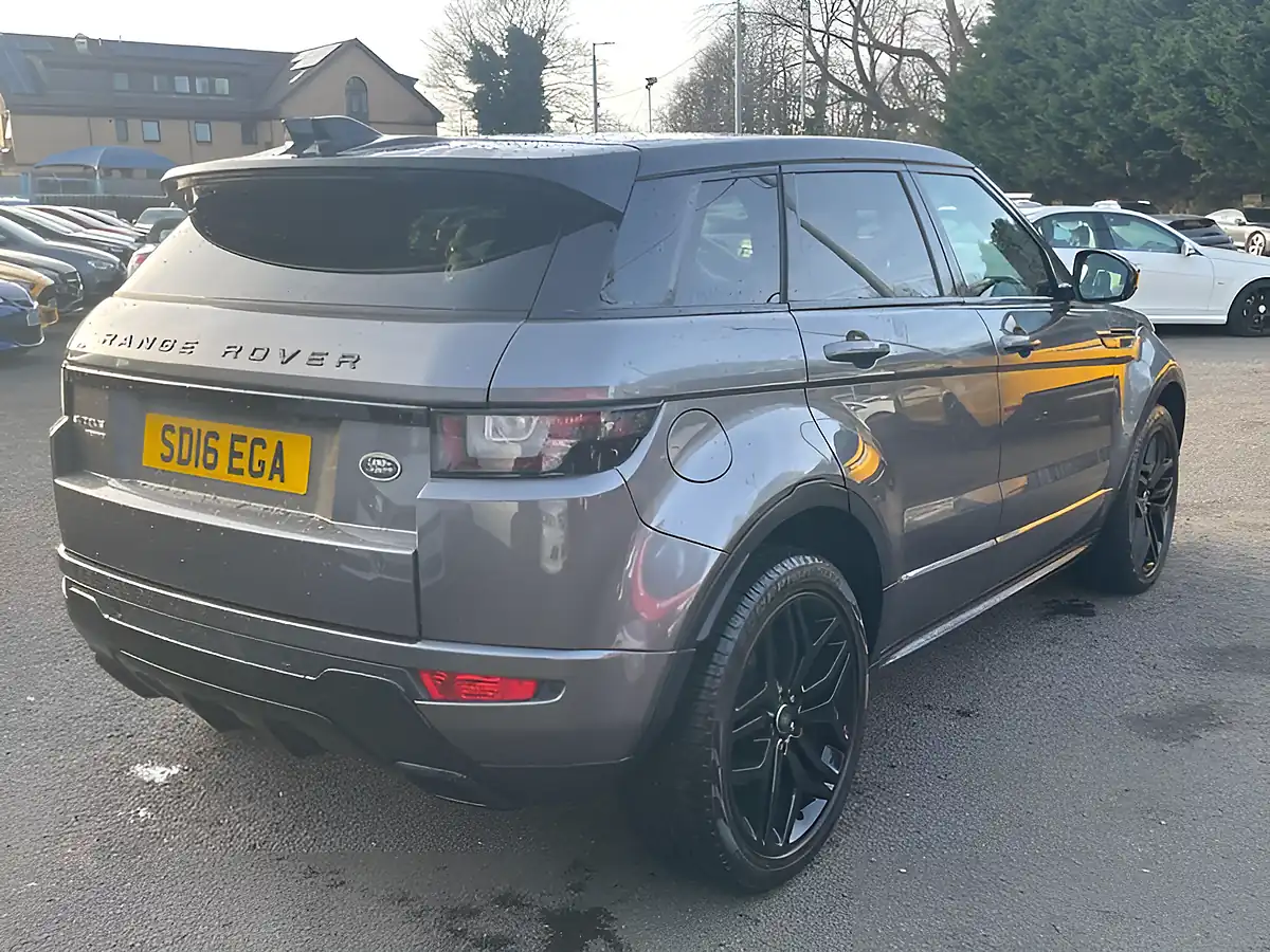Used 2016 Land Rover Range Rover Evoque Hse Dynamic Grey - Interior and Exterior details 7