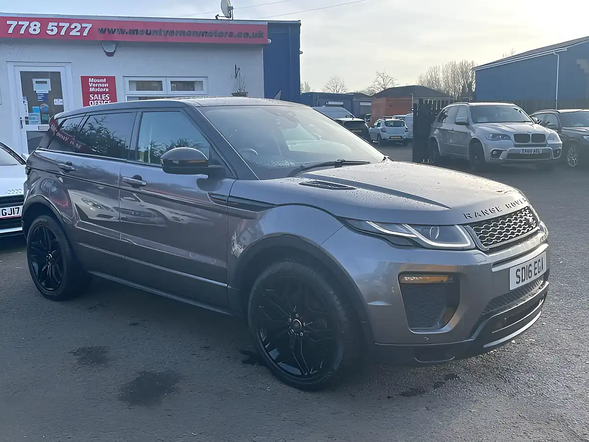 Used 2016 Land Rover Range Rover Evoque Hse Dynamic Grey - Interior and Exterior details 9
