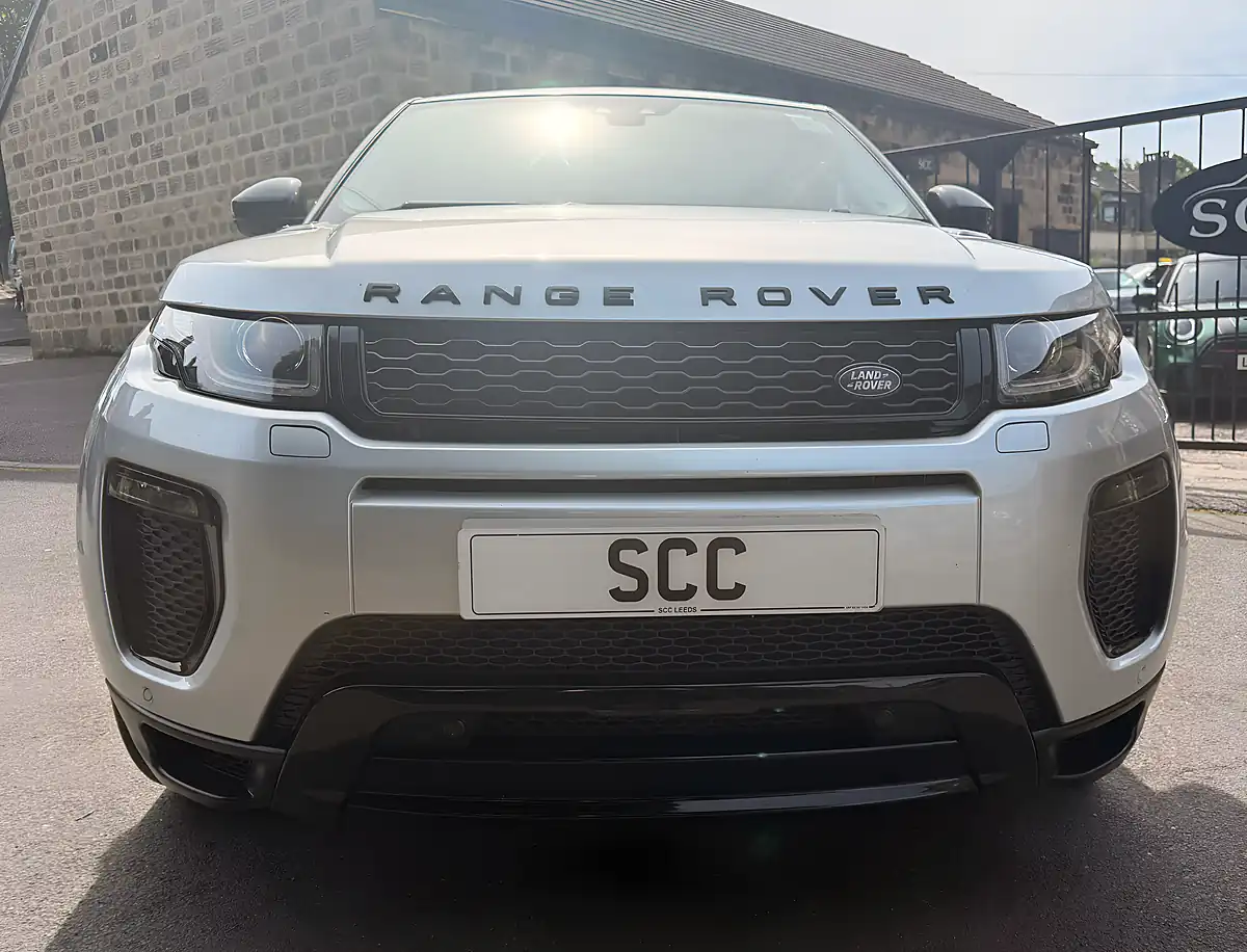 Used 2016 Land Rover Range Rover Evoque Hse Dynamic Indus Silver - Interior and Exterior details 6
