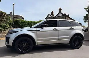 Used 2016 Land Rover Range Rover Evoque Hse Dynamic Indus Silver - Interior and Exterior details 8