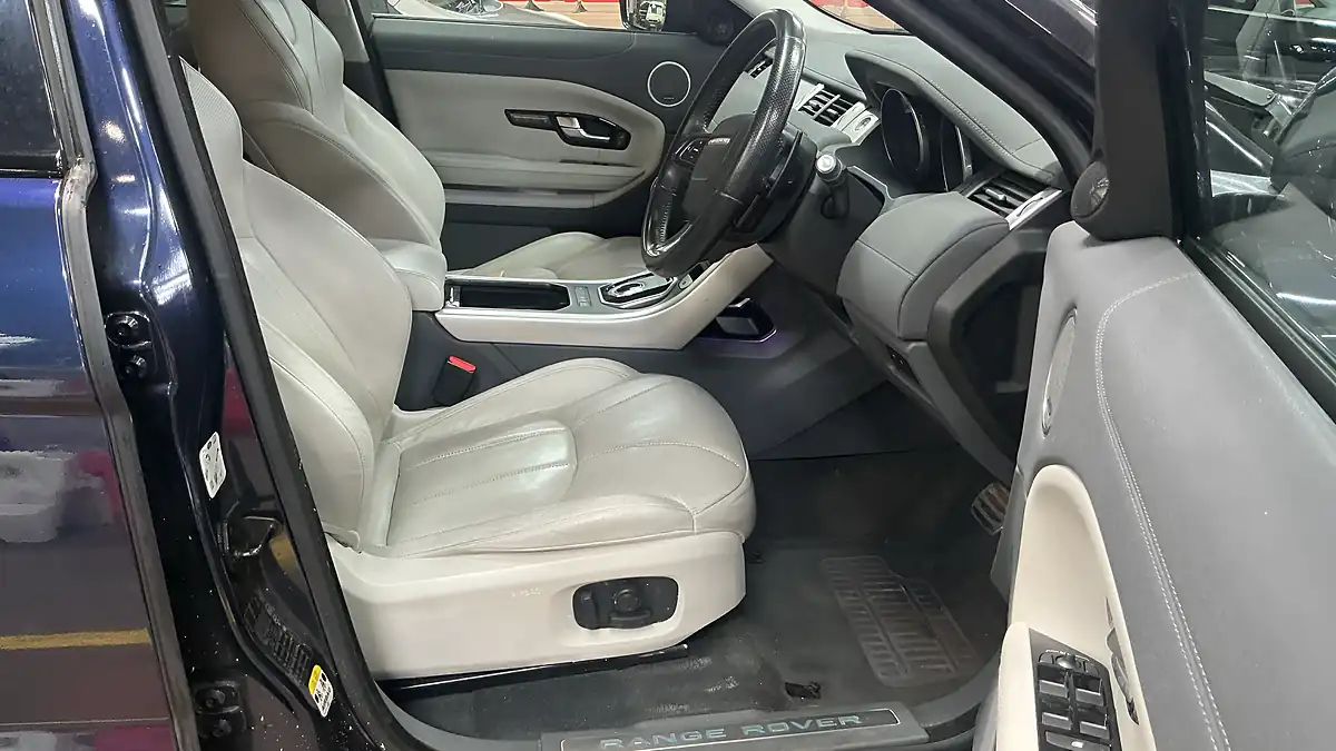 Used 2016 Land Rover Range Rover Evoque Hse Dynamic Lux Blue - Interior and Exterior details 10
