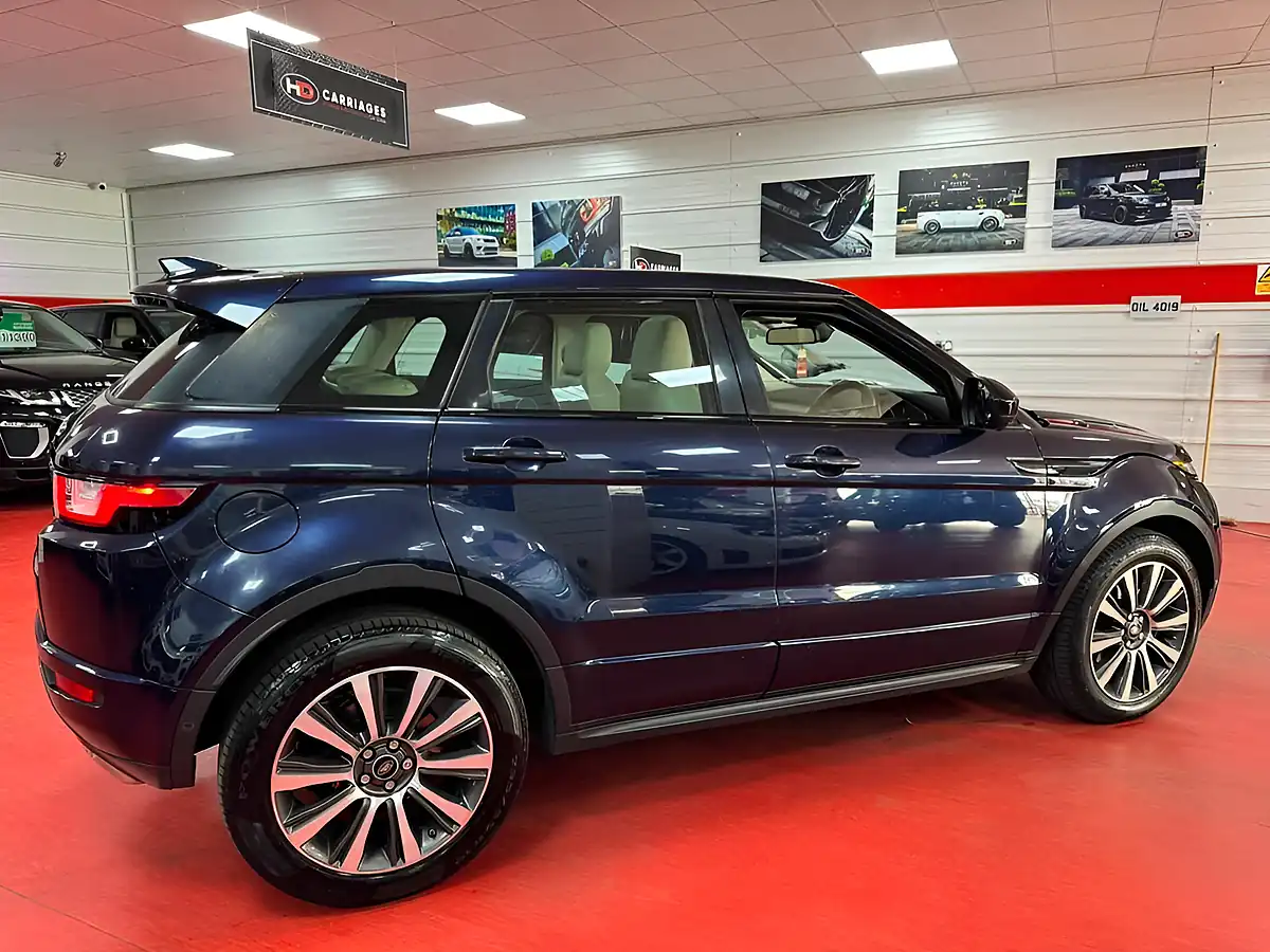 Used 2016 Land Rover Range Rover Evoque Hse Dynamic Lux Blue - Interior and Exterior details 8