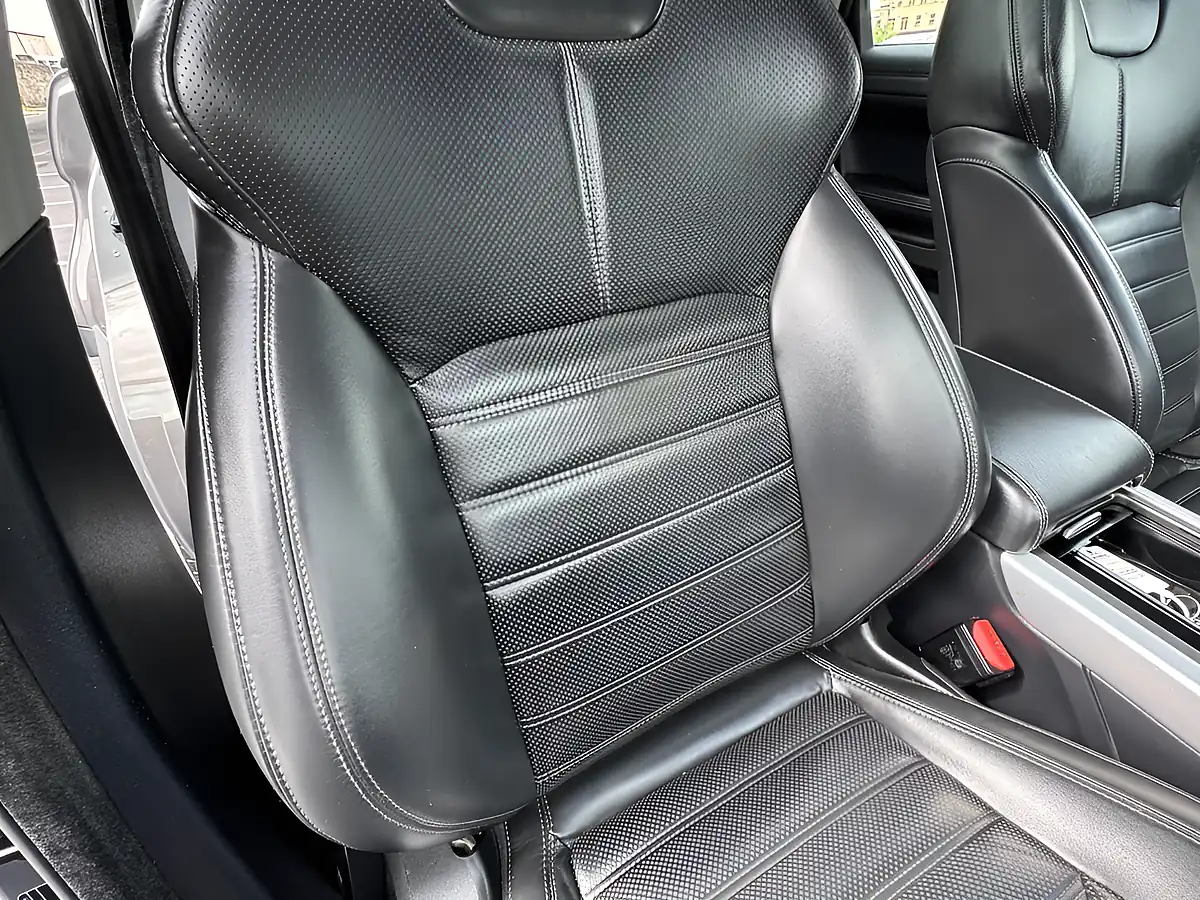 Used 2016 Land Rover Range Rover Evoque Hse Dynamic Lux Grey - Interior and Exterior details 12