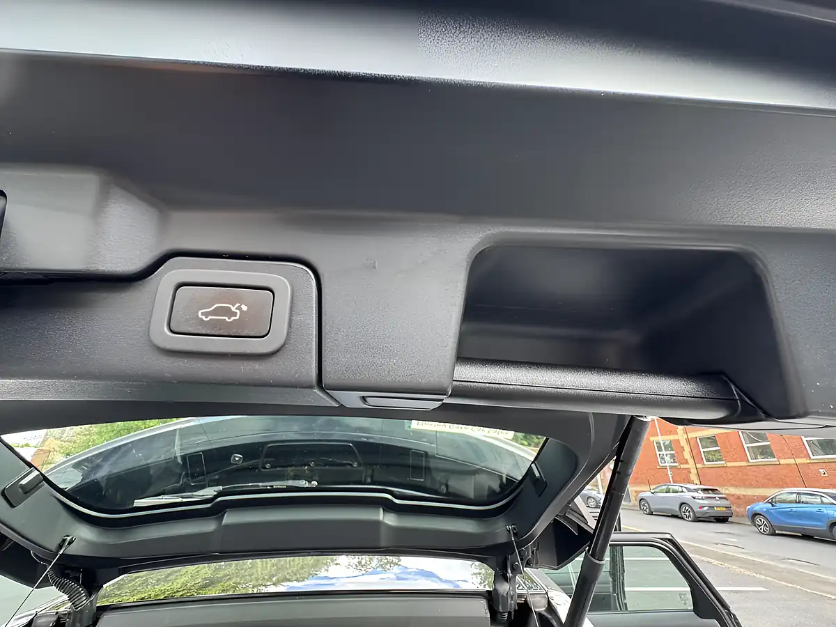 Used 2016 Land Rover Range Rover Evoque Hse Dynamic Lux Grey - Interior and Exterior details 15